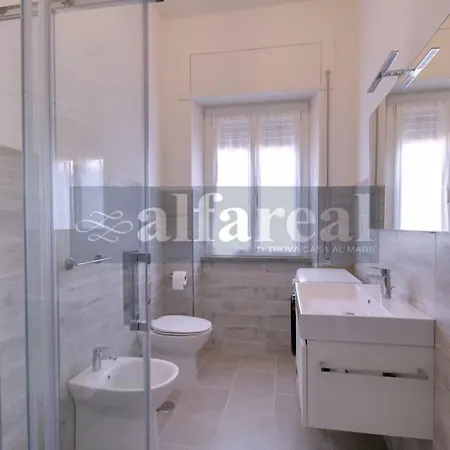 Laura F, 2 Camere, Aria Condizionata E A 200 M Dal Mare! By Alfareal アパート